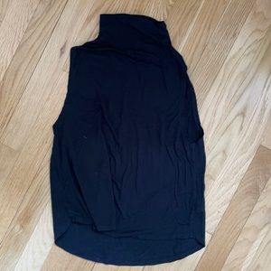 Aritizia tank with turtle neck